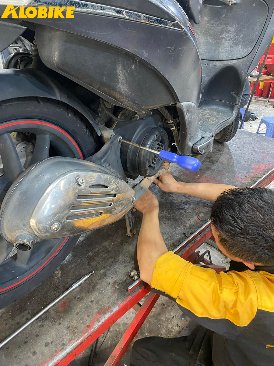 alobike sửa chữa và bảo dưỡng định kì cho các câu lạc bộ và người đi xe piaggio